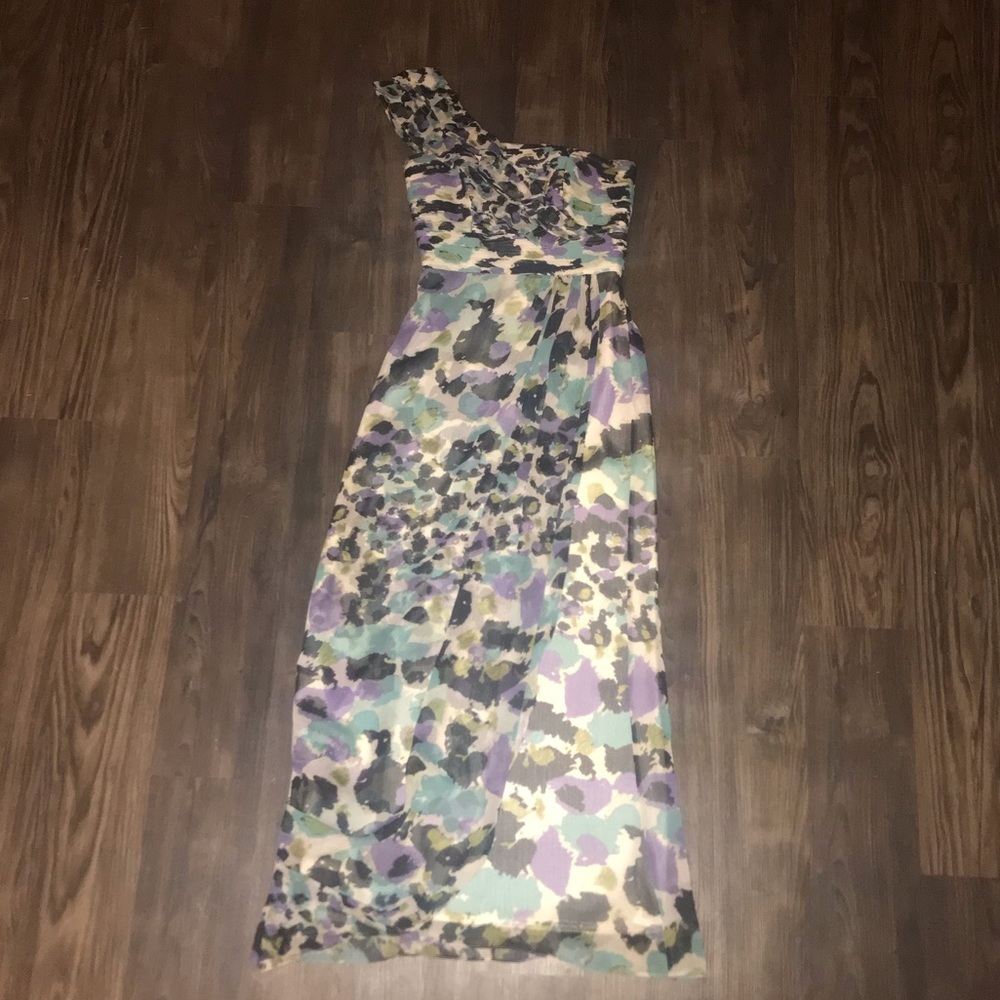 Max & Cleo Patterned Gown